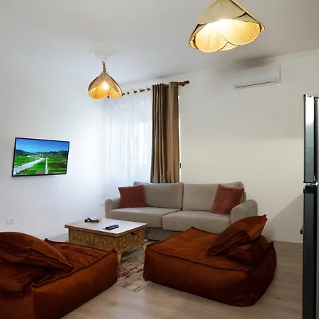 Apartment Ditti's By Tok *